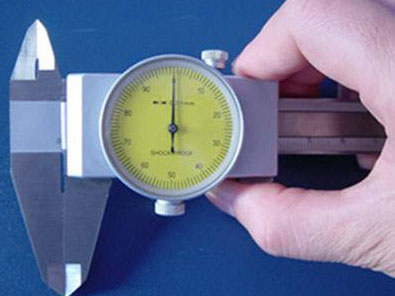 How to use and read a dial caliper